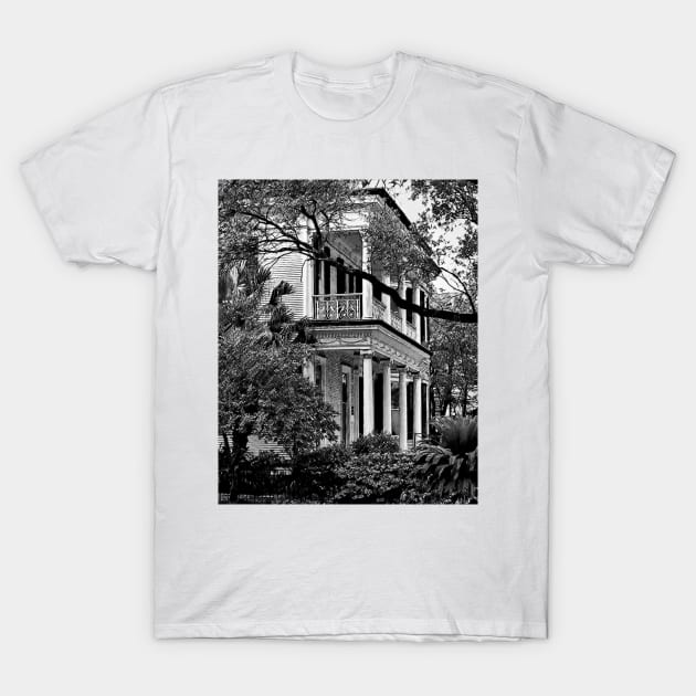 Southern Colonial Home T-Shirt by KirtTisdale